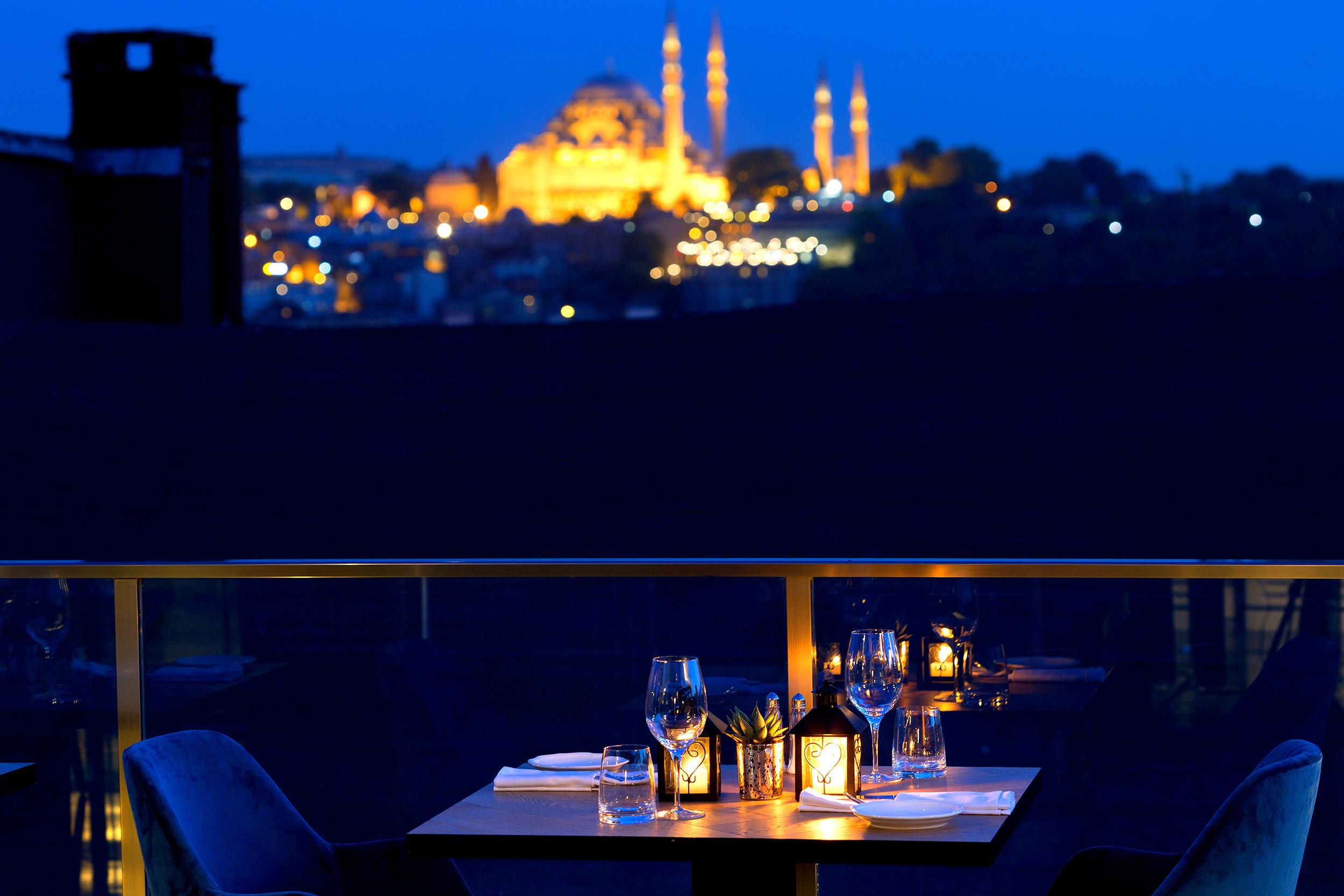 Walton Hotels Galata Истанбул Екстериор снимка